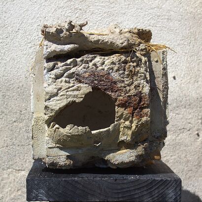 Rust and Roots - a Sculpture & Installation Artowrk by Parellada Art